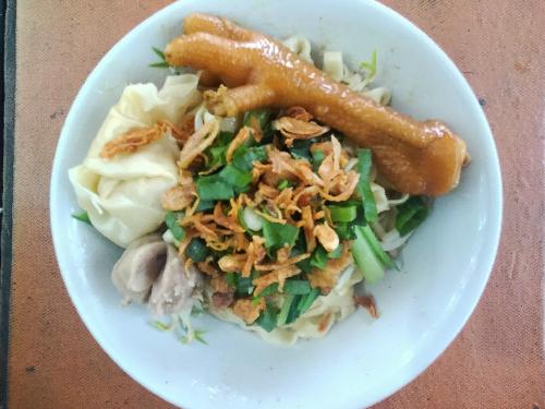 Mie Ayam Barokah: Rahasia Rasa yang Menggoda di Jeruklegi